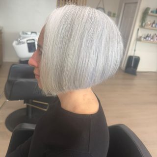 Icy silver blunt bob by Hair Palette Beauty Salon